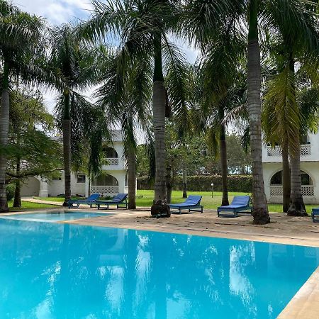Royal Palms Apartment A4 Mombasa Exterior foto